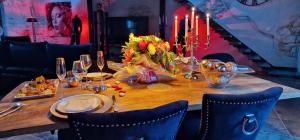 Afbeelding uit fotogalerij van Demeure de la Baronne in Vézénobres +42 foto's