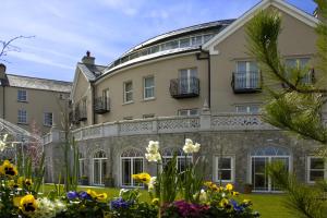 A garden outside Step House Hotel