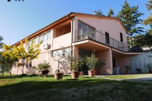 Budova, v ktorej sa ubytovanie bed & breakfast nachádza