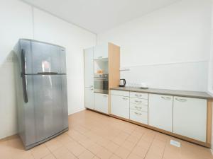 Kuchyň nebo kuchyňský kout v ubytování 31 Damansara Damai by Manhattan Group + 10 fotografií