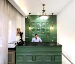 Lobby o reception area sa Hotel Wonder Hills,Har ki Pauri Road Haridwar