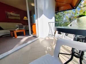 A balcony or terrace at Hévíz Apartman Hévíz
