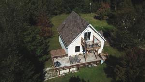 Gallery image of Nestled Woods by Brackley Beach in Brackley Beach +7 photos