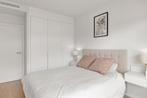 Posteľ alebo postele v izbe v ubytovaní W4 Private Pool - Luxury Style Apartment