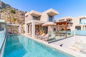 Πισίνα στο ή κοντά στο Villa Virginia