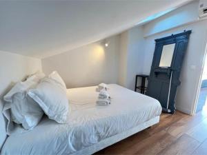 Postel nebo postele na pokoji v ubytování Beautiful 2 bedrooms in Cannes
