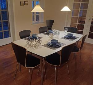 Afbeelding uit fotogalerij van Komfortabel feriegård nær Varde in Varde