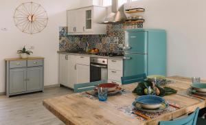 Kuchyň nebo kuchyňský kout v ubytování La Sciara Etna Home