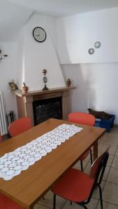 Khu vực ghế ngồi tại Casetta in Molise, L'Iperico