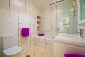 Koupelna v ubytování Beach bungalow - Casa Chica by Lanzarote Leisure Villas