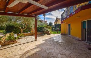 Zahrada ubytování Cozy Home In Marina Di Modica With Wifi