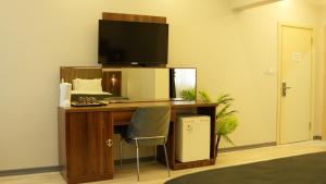 Φωτογραφία από το άλμπουμ του Grand Krone Hotel σε Çınarcık +21 φωτογραφίες