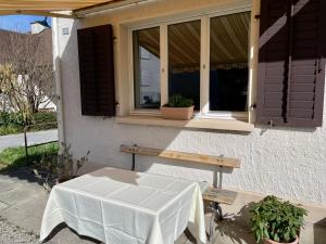 Balcone o terrazza di Gemütliches Haus mit Seeblick