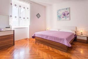 Postel nebo postele na pokoji v ubytování Apartment in Vrbnik - Insel Krk 45254