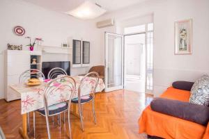 Posezení v ubytování Apartment in Vrbnik - Insel Krk 45254 + 16 fotografií