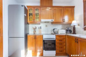 A kitchen or kitchenette at VH CostaBlanca - AMOR DEL SUR
