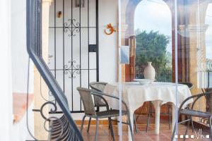 A balcony or terrace at VH CostaBlanca - AMOR DEL SUR