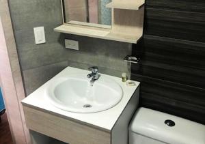 Koupelna v ubytování Hotel Suites La Fontana