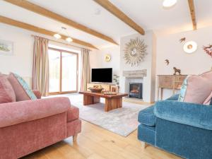 Μια τηλεόραση ή/και κέντρο ψυχαγωγίας στο Riviere Barton