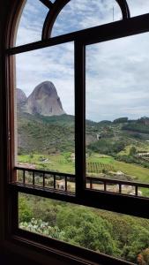 Γενική θέα στο βουνό ή θέα στο βουνό από  αυτό το ξενοδοχείο διαμερισμάτων
