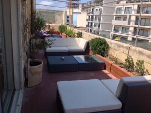 圣朱利安斯Amazingly located House with Table Tennis and Table Soccer的相册照片