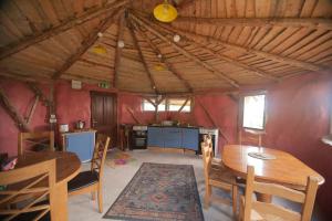 Khu vực ghế ngồi tại Panorama Peace Nature