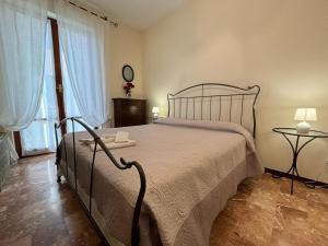 Postel nebo postele na pokoji v ubytování Ortensia apartment, Levanto, 5 Terre