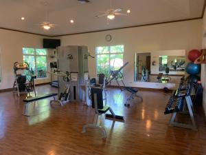 Fitness centrum a/nebo fitness zařízení v ubytování Los Suenos Veranda 3G by Stay in CR