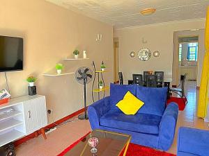 Khu vực ghế ngồi tại Homely apt 3 (three)