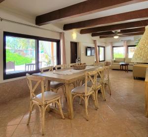 Ruang duduk di Hotel Cabanas Maria Del Mar