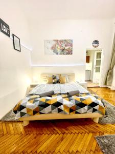 Small Cosy Apartment near the famous WESTEND City Center 1067 Budapest, Csengery utca kép - 2