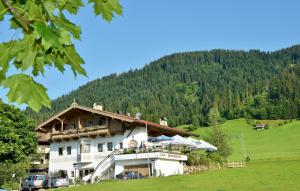 Gallery image of Tennladen Apartments in Niederau