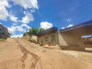 Gallery image of 01 arniqueira df simples in Brasilia