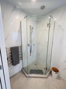 Koupelna v ubytování Matuhi Deluxe studio with kitchenette + 6 fotografií