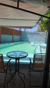 A piscina localizada em Longboard Hotel ou nos arredores