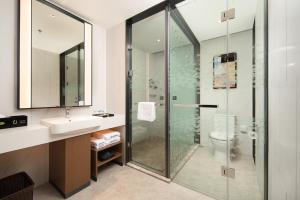Vannituba majutusasutuses Hampton by Hilton Foshan Shunde Beijiao