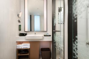 Vannituba majutusasutuses Hampton by Hilton Foshan Shunde Beijiao
