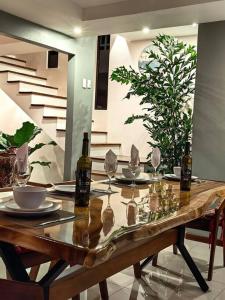 En restaurang eller annat matställe på Apu House, Privacidad y paz para disfrutar en pareja, familia o amigos, con aire acondicionado