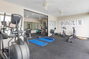 Fitness centrum a/nebo fitness zařízení v ubytování Mangoes Resort