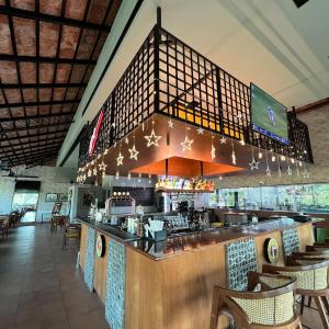 Lounge nebo bar v ubytování PEARL MAHE + 28 fotografií