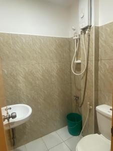 Koupelna v ubytování Bonzu Homestay