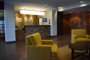 Posezení v ubytování MainStay Suites Lufkin