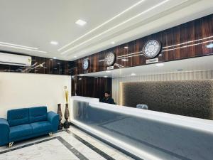 HOTEL MAA LAXMI PALACE的休息区