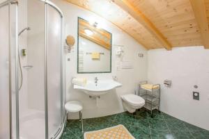 Koupelna v ubytování Residence Weisskugel Langtaufers Südtirol