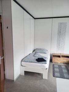 Motel38 tesisinde bir odada yatak veya yataklar