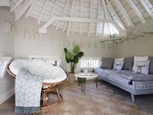 Posedenie v ubytovaní Trinidad Deluxe Penthouse