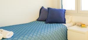Posteľ alebo postele v izbe v ubytovaní Apartamento Premium con Jacuzzi y vistas al mar en Punta Prima, Torrevieja by Rentalole