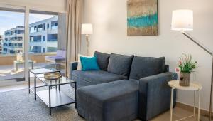 Posedenie v ubytovaní Apartamento Premium con Jacuzzi y vistas al mar en Punta Prima, Torrevieja by Rentalole