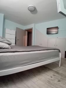Postel nebo postele na pokoji v ubytování All_aRRound! + 12 fotografií