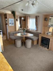 波斯考尔Phoenix caravan hire, Trecco bay的相册照片